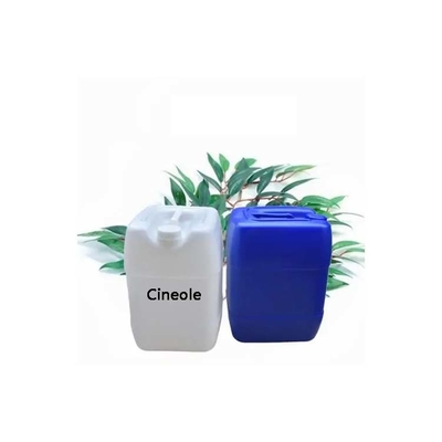 Huile essentielle d'eucalyptus biologique naturelle pure à 100 % pour revitaliser la peau